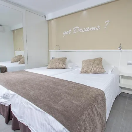 Apartament Turbo Club *