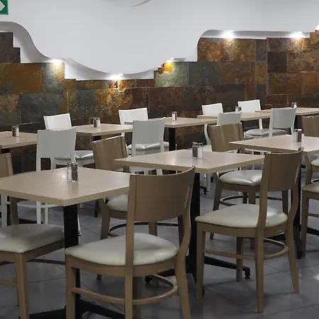 Apartament Turbo Club *