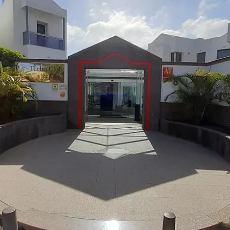 Turbo Club Apartman *